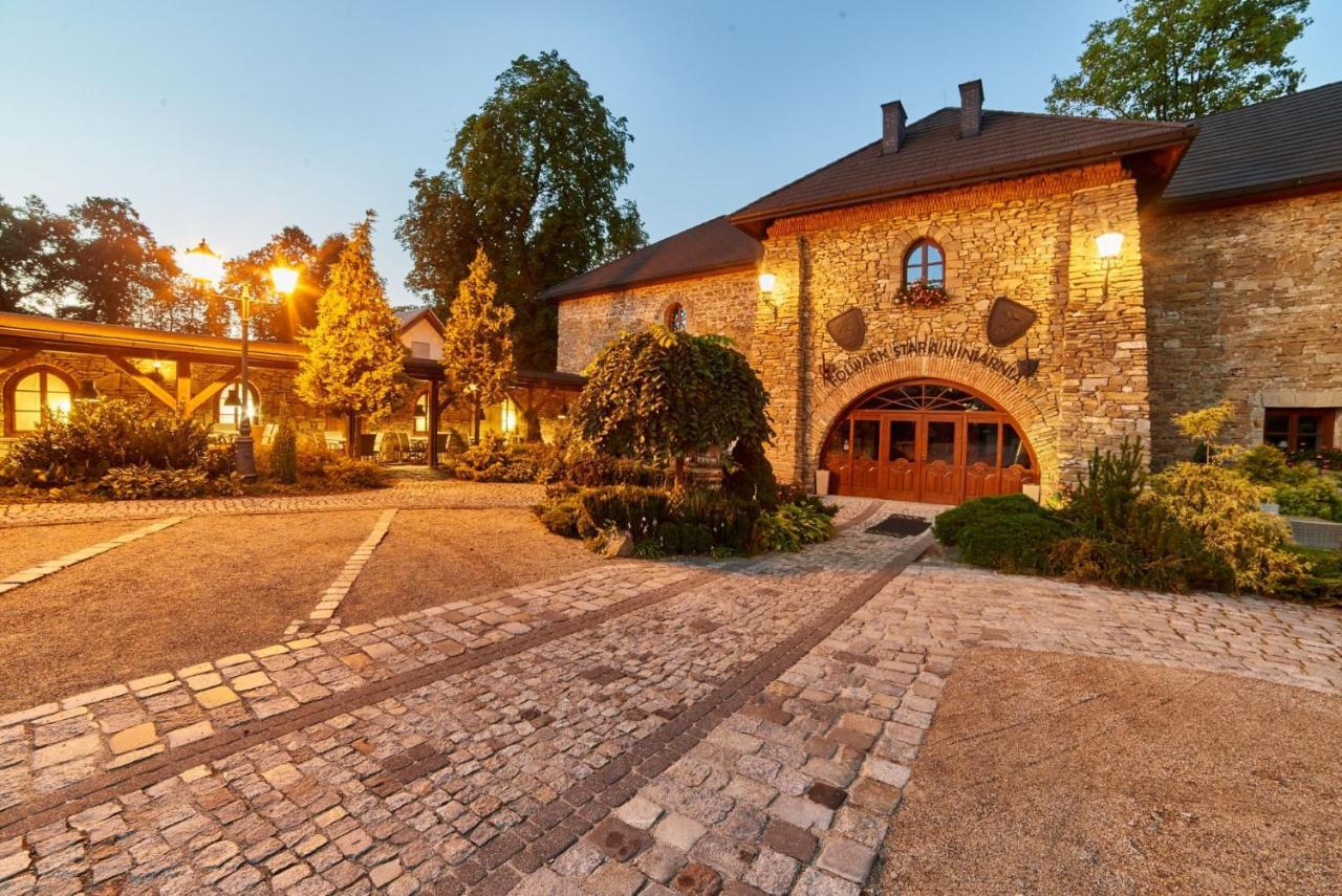 Folwark Stara Winiarnia Hotel Mszana Dolna Exterior foto